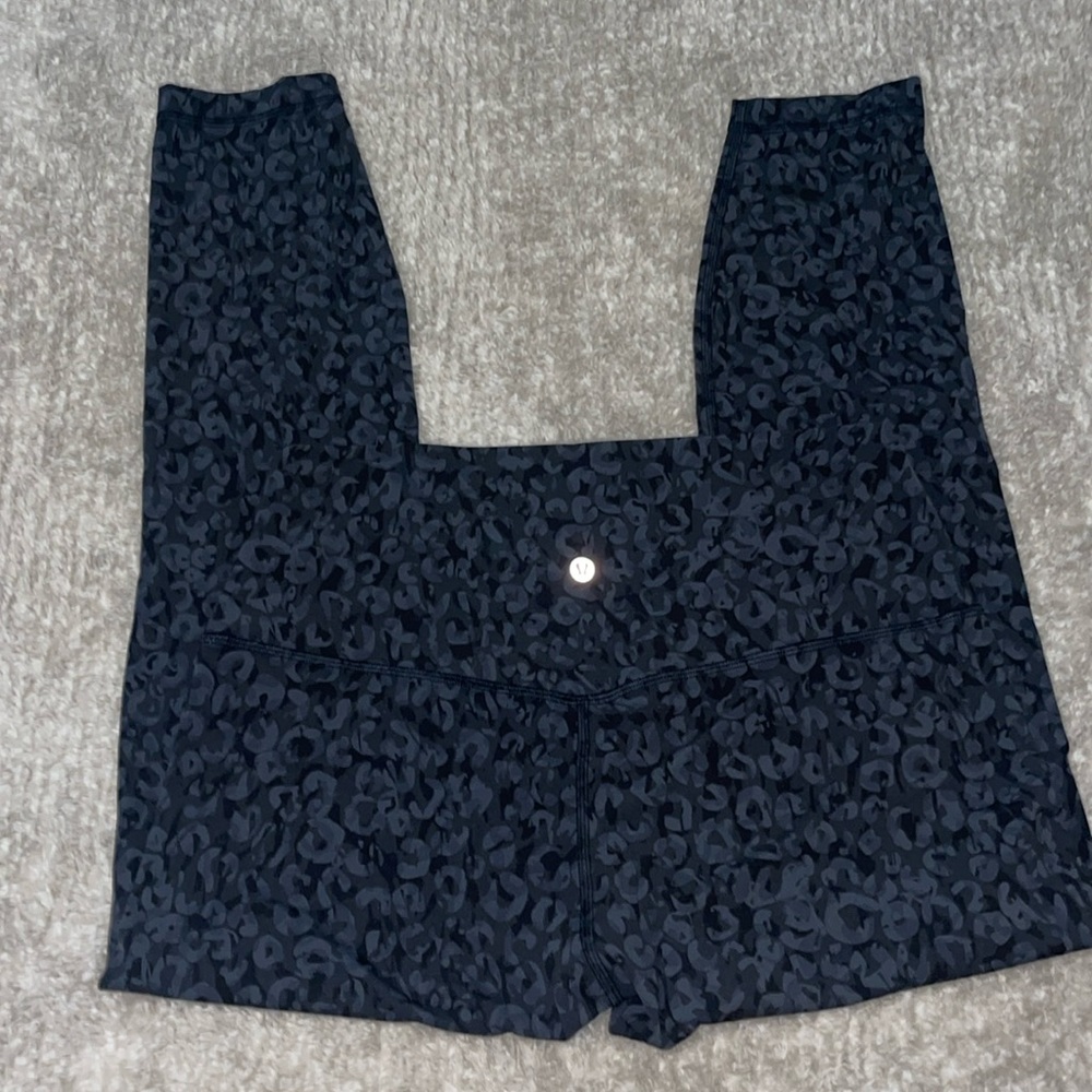 High waisted Align leggings black/ grey cheetah print